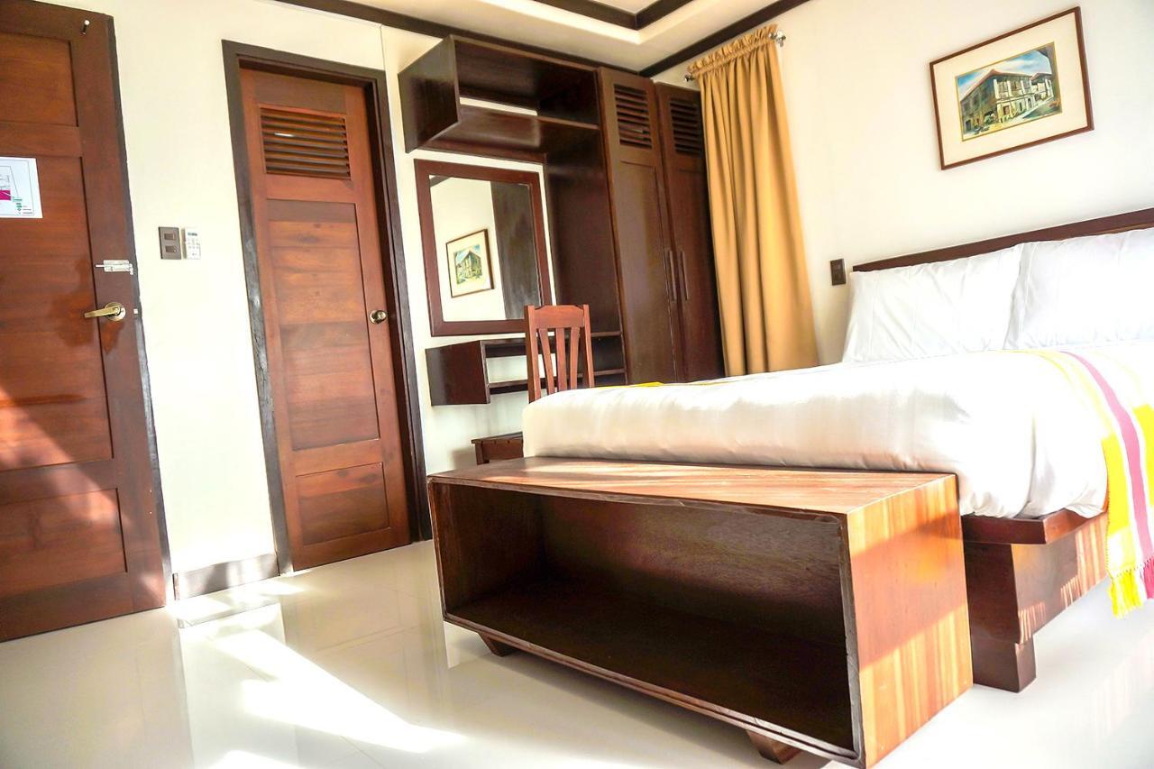 Veranda Hotel Paoay Buitenkant foto